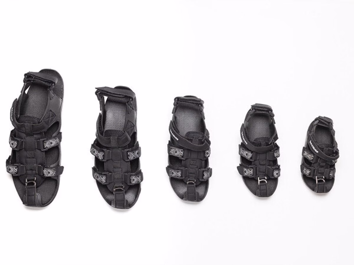 The shoes that grow 5 sizes of the brand GRO.